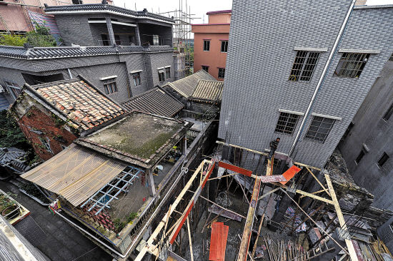 小洲村百年老屋拆拆拆