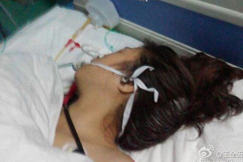 货车车主夫妇超限站内喝农药1人死亡