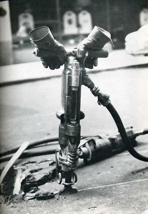 人头分离的惊悚幽默照