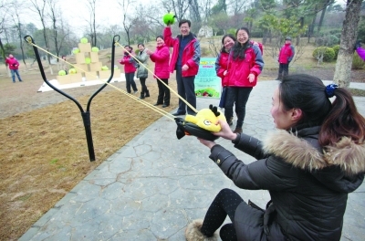 去古林公园玩真人版愤怒的小鸟