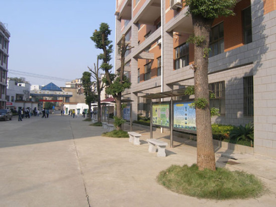 长沙市七中设司法调解室免费提供法律帮助