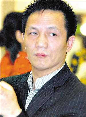 30日,上海市第二中级人民法院对农凯集团和周正毅案依法作出一审判决