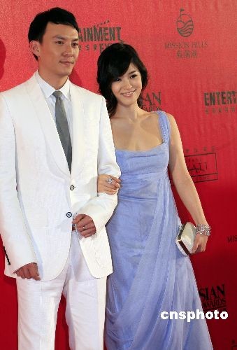 台湾的张震和韩国的宋慧乔出席并担任颁奖嘉宾.