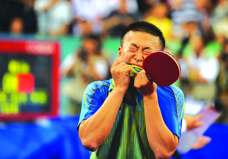 在连续击败王励勤,王皓两位顶尖高手之后,马琳成为乒乓球男单的王者