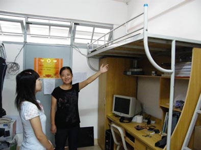 一个床位月租金,100元考研一族,"充电"人员成为"房客"-为保证学生安全