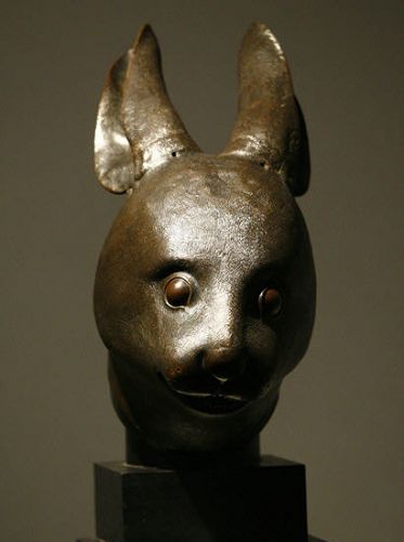 中国法学家:应通过外交途径追索圆明园兽首铜像