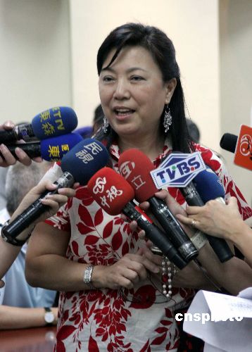 蒋经国儿媳希望蒋家后代能以身为中国人为傲