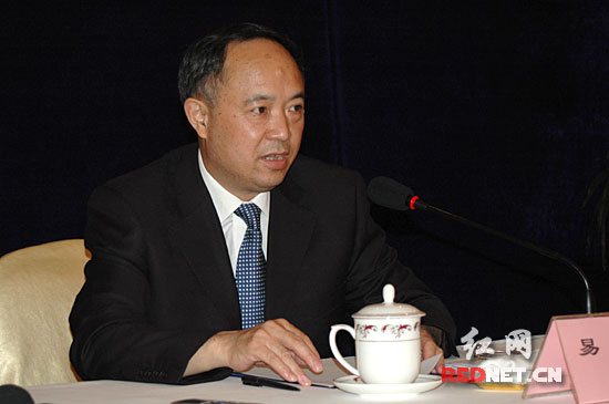 湖南省财政厅总经济师欧阳煌