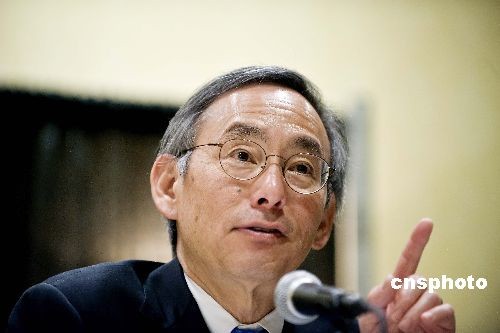 当地时间6月25日,美国能源部长朱棣文出席美国爱迪生电气协会年会