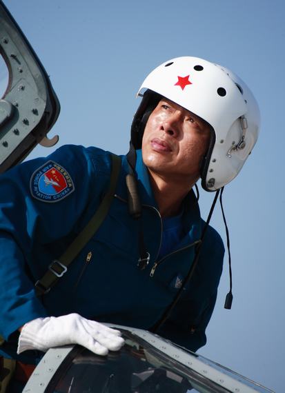 甲子盛典:空军六师长率空中梯队飞越天安门