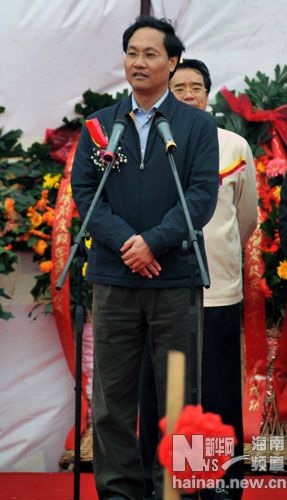 海南省昌江县委书记唐剑光在开工仪式上致辞.