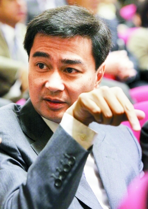 阿披实"放口风"9月解散下议院