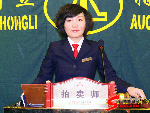 援助十年路(图)》《火车司机王翰生:美丽的火车我的家(图)》《张明:一