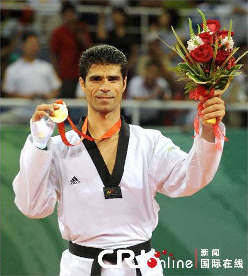 伊朗著名跆拳道选手哈迪·萨伊(图)