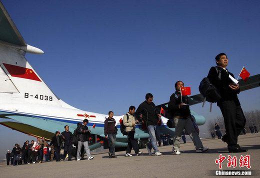 日媒體稱中國海陸空高效撤僑行動彰顯國家能力