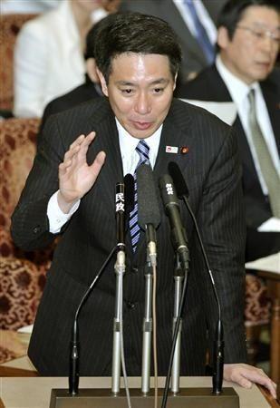 日本外相前原誠司6日傍晚約6時30分來到首相官邸向菅直人首相表示辭職