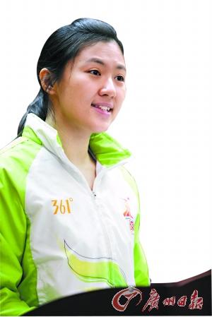 运动员换洗衣物一天搬30吨