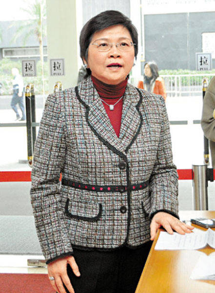 港媒:港府高官病情被提前披露 警方或介入调查_新闻中心_新浪网