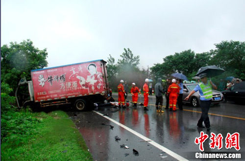 > 正文      中新网庐江8月25日电 (左学长) 25日下午,安徽省庐江县