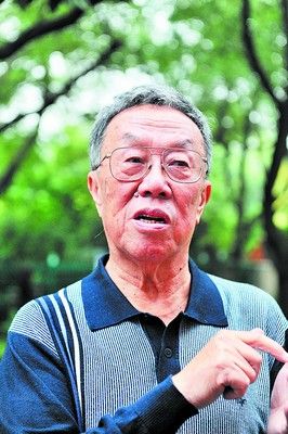 王蒙:琐事让我很快乐_新闻中心_新浪网