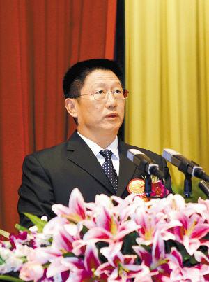 市委常委蒋尊玉当选为龙岗区新一届区委书记