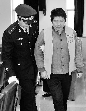 中俄列车大劫案主犯邵迅获刑15年 在莫斯科参与抢劫10起 逃亡18年漂白