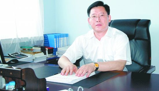 高密市市长杨建华:立足原有产业 主攻蓝色高端