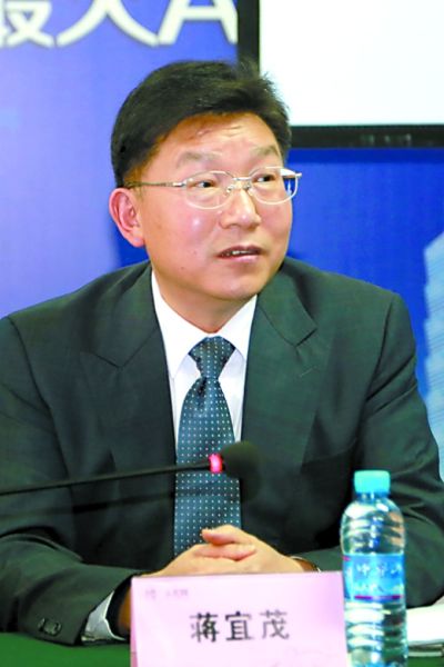 梁平县委书记蒋宜茂表示,渝万高铁通车后,主城到梁平将缩短至40分钟