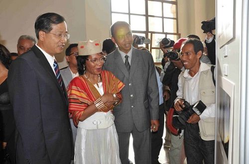 马达加斯加一孔子学院举办"美丽中国摄影展"