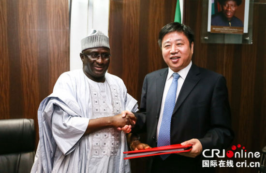 尼日利亚百亿美元铁路大单采用中国标准 中国铁路走出去_新浪新闻