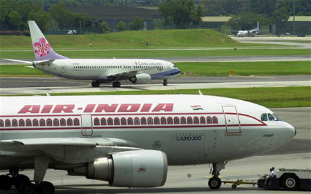 印度航空公司客机(资料图)国际在线专稿:据英国《每日电讯报》5月15日