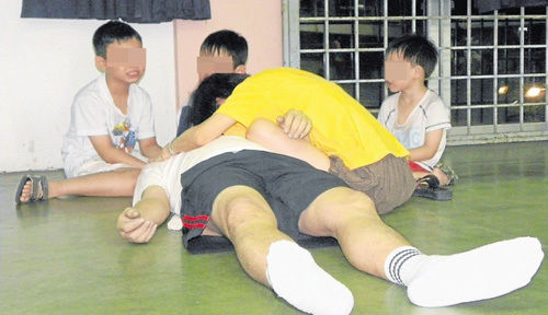 大马华裔男子打羽球暴毙 生前健康状况良好(图)