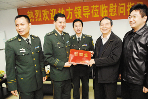 深圳特区报记者 王洪涛通讯员 冯乔 郑国雄 摄