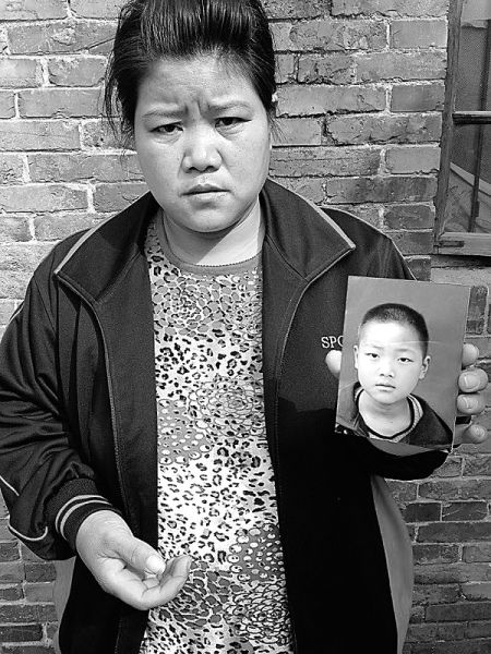 13岁少年到私人药房注射狂犬疫苗后病发身亡