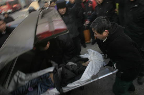 北京丰台坠楼女子图片