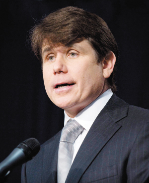 伊利诺伊州议会当日宣布,对被联邦司法部门立案调查的该州州长布拉戈