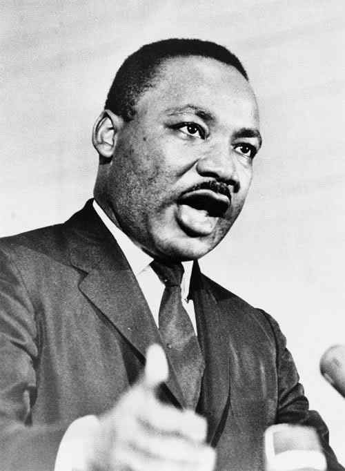 马丁·路德·金,爱因斯坦,特里萨修女共享尊荣据新华社电在今年诺贝尔