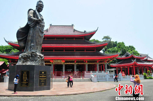 三宝垄——弥漫着中华文化韵味的港口古城_新浪新闻