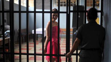 危地马拉监狱举行选美比赛(组图)