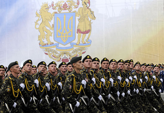 组图:乌克兰举行阅兵式庆祝独立日