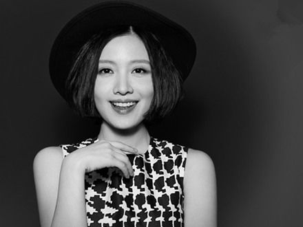 致哀姚贝娜女性5招远离乳腺癌双语