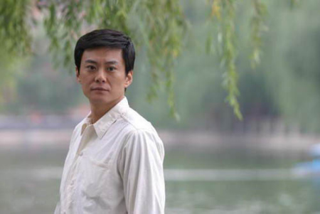 《鸽子哨》登央一黄金档 王斑首演插队知青