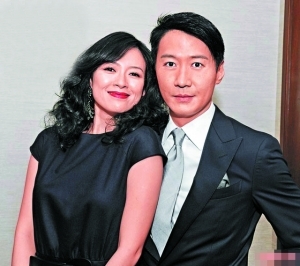 刘嘉玲和梁朝伟中秋节分开玩乐.