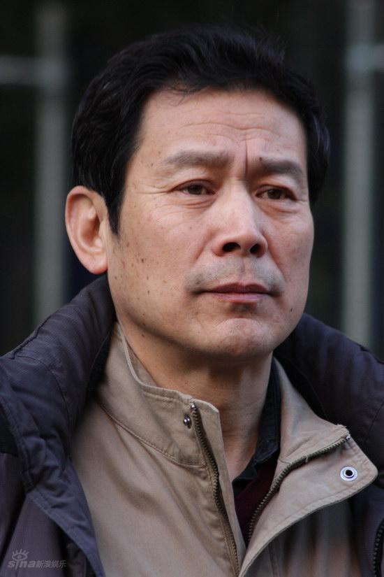 资料图片:电视剧《父亲的诺言》精彩剧照(18)