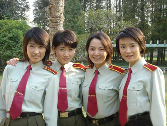 资料图片:电视剧《红十字星座》精彩剧照(58)
