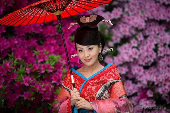 资料图片:电视剧《母仪天下》精彩剧照(17)