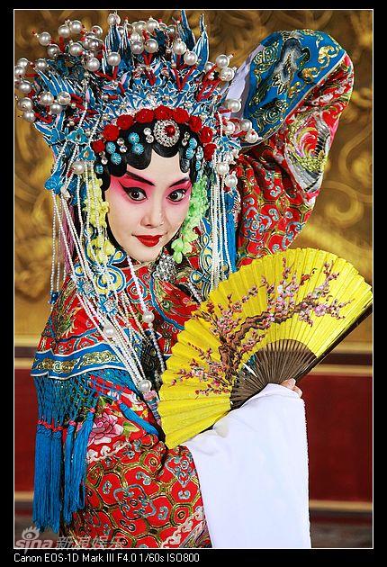 资料图片:电视剧《百花深处》精彩剧照(43)