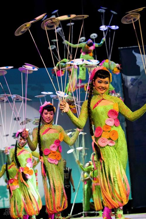 资料图片一品一三绝精彩演出剧照花盘