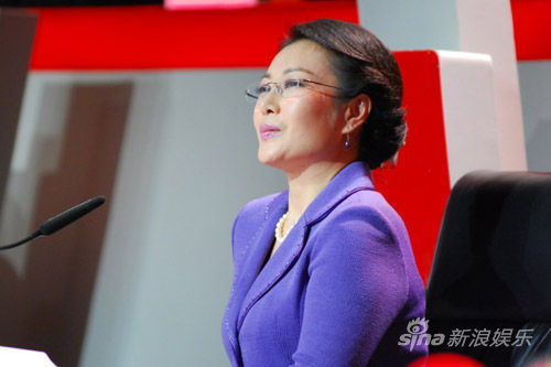 舒锦霞"越女争锋"落泪 分享早年辛酸事