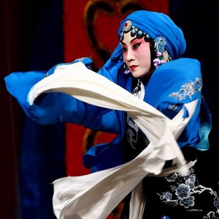 张火丁王珮瑜兑现五年之约 下月登台|张火丁|台前幕后|王佩瑜_新浪娱乐_新浪网